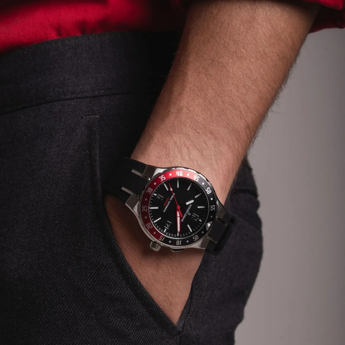Jacques Lemans Hybromatic 1-2109A Herrenuhr Ø 42,0mm Clearance