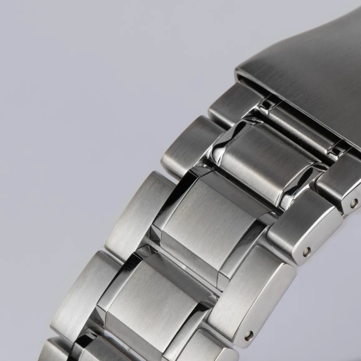 Jacques Lemans Liverpool 1-2141E Herrenuhr Ø 48,0mm Clearance