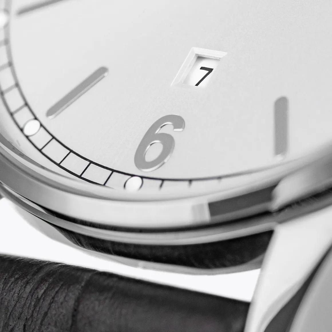 Jacques Lemans London 1-2128B Herrenuhr Ø 40,0mm Discount