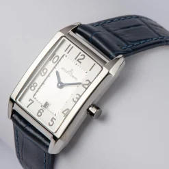 Jacques Lemans Torino 1-2189A Damenuhr Ø 23x35mm Discount